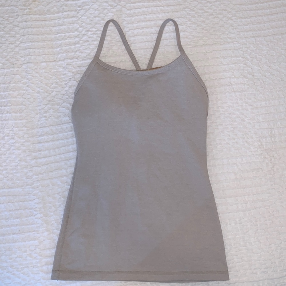 Lululemon Power Y gray tank